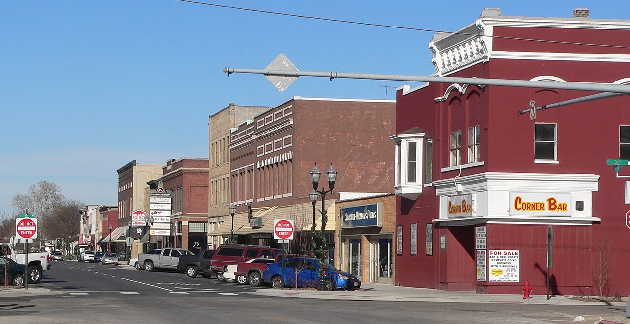 Fremont, Nebraska 3rd and Main looking NE